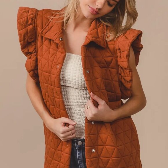 ✨NWT BiBi Quilting Knit Ruffle Sleeve Vest‎ - Picture 3 of 11